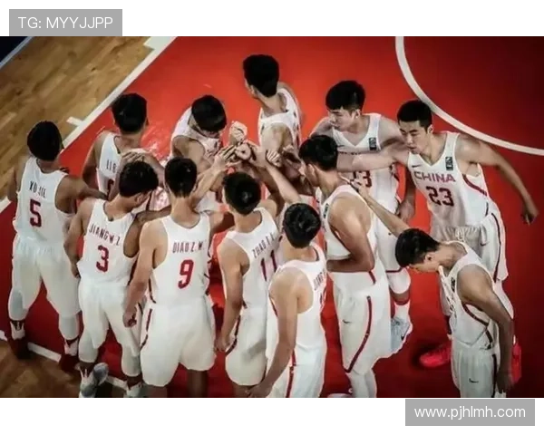 中国男篮逆转取胜引热议新赛季阵容调整与战术升级成焦点